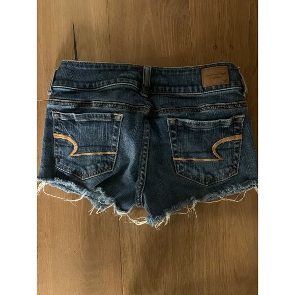 American Eagle Artist Cutoff Jean Shorts Sz 2 - Picture 6 of 6